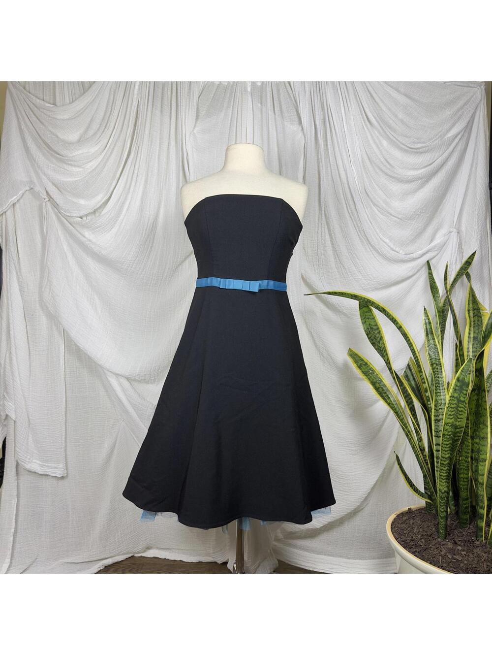 Vintage Preppy Grunge Black Strapless Dress with Blue Ribbon Accent Size 3/4
